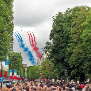 assistante maternelle et jour férié