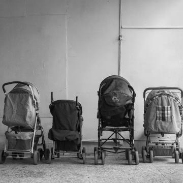 Le taux d’emploi des assistantes maternelles poursuit sa chute